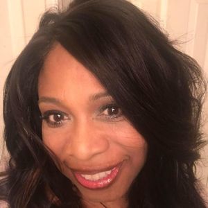 Meet your Posher, Anita